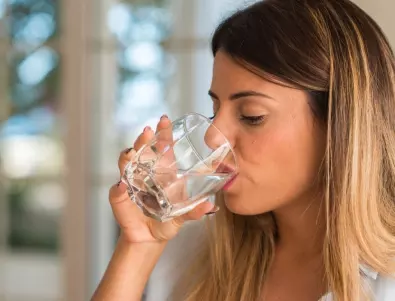 Всяка сутрин пийте по чаша вода с тази подправка и вижте какво ще се случи с тялото ви