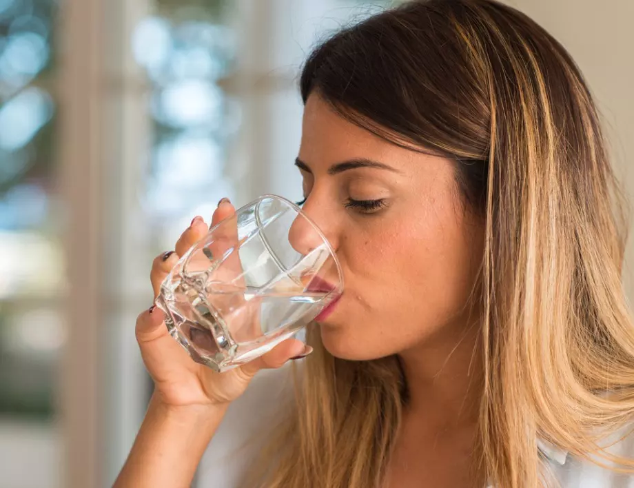 Как да накараме организма ни да пие повече вода?