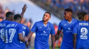 {{ otherArticle[0].article.title }}