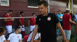 {{ otherArticle[0].article.title }}