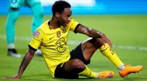 Легенда на Юнайтед: Челси има лош трансферен прозорец, на Стърлинг ще му е трудно