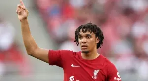 {{ otherArticle[0].article.title }}