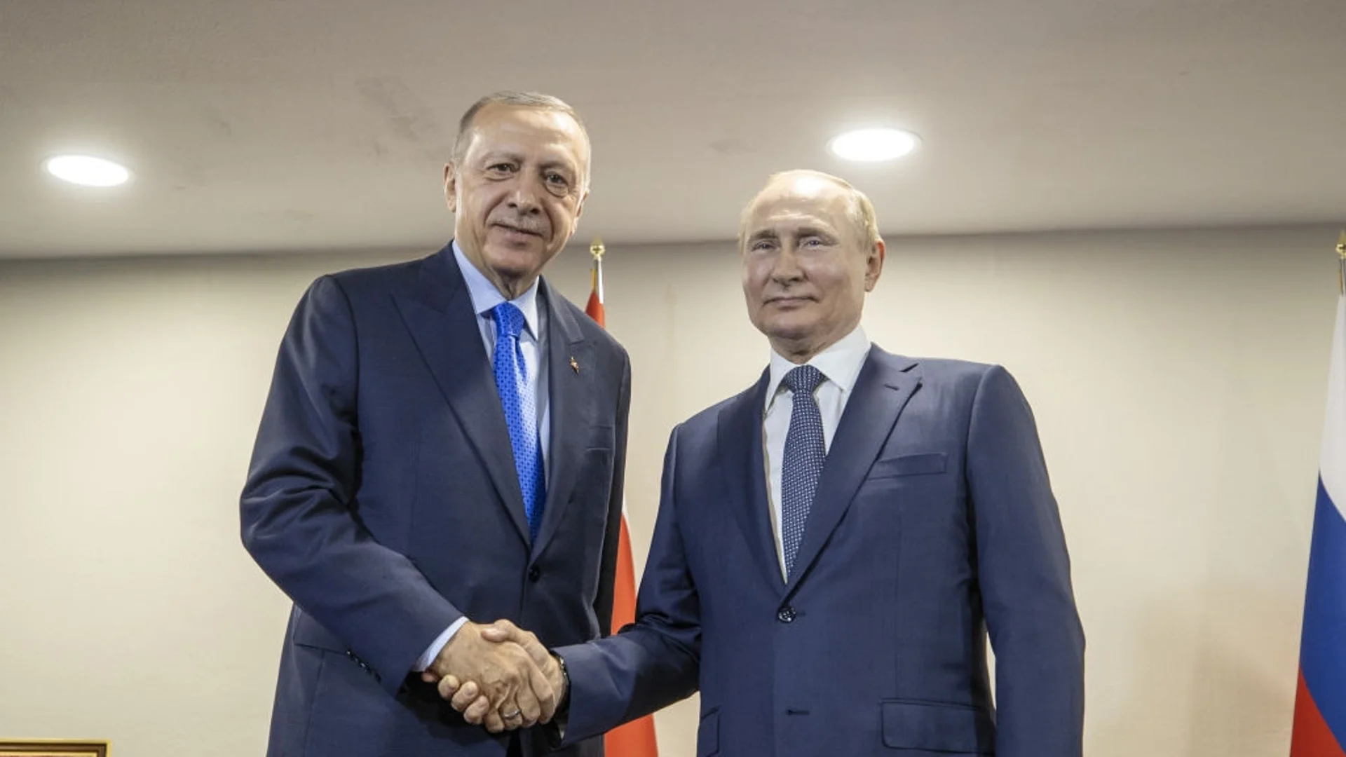 Вместо да се срещне с Путин, Ердоган отива в САЩ през май