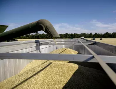 Словакия също спира временно вноса на украинско зърно 