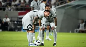 {{ otherArticle[0].article.title }}