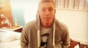 {{ otherArticle[0].article.title }}