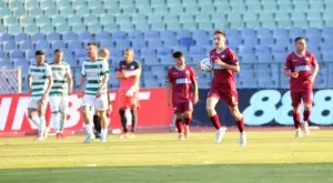 Септември измъкна точка у дома срещу Ботев (Враца) с късен гол