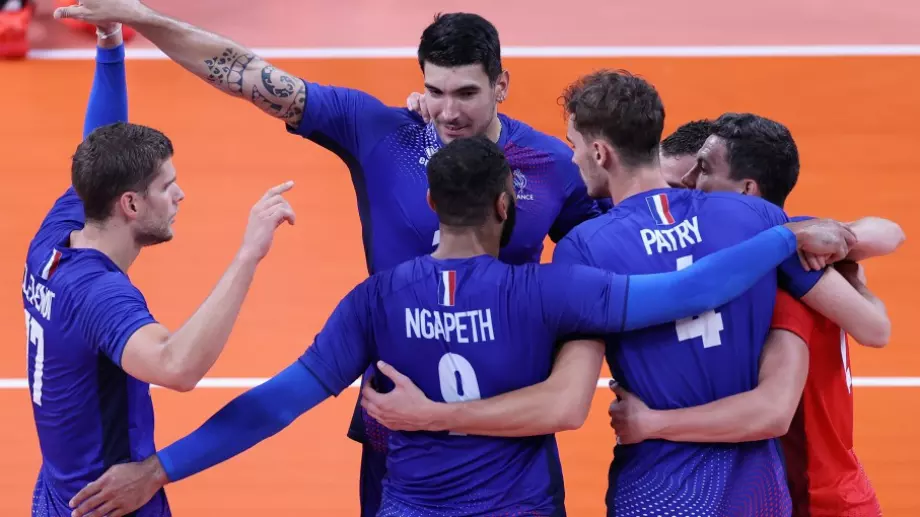 Франция почти изпусна питомното срещу САЩ, но спечели Лигата на нациите по волейбол (ВИДЕО)