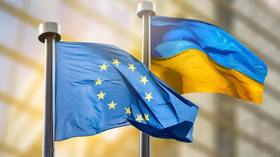 Битката за пари в Европейския съюз хвърля сянка върху помощта за Украйна