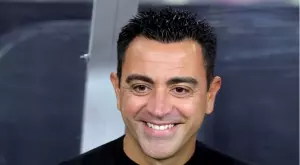 Радост на „Камп Ноу“! Барселона ще регистрира Жул Кунде