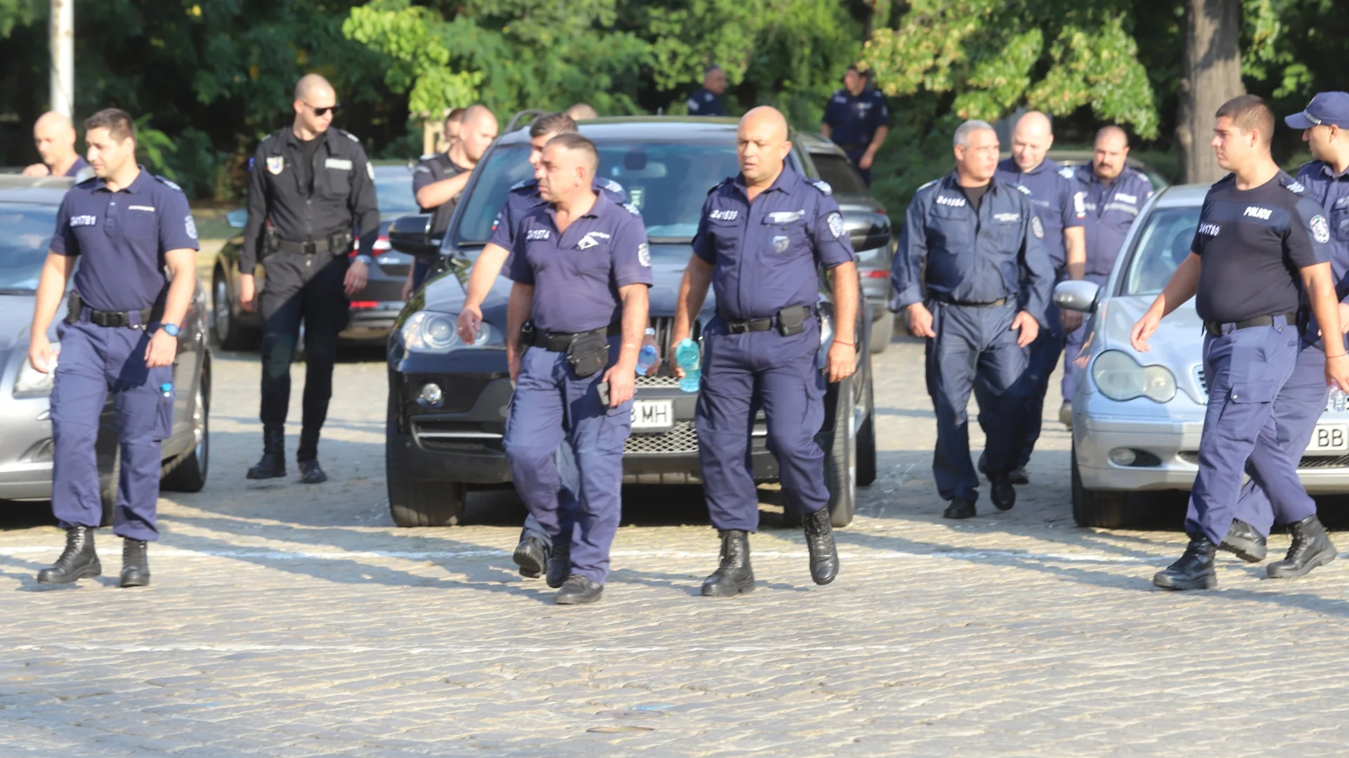 След насилието на расова основа: Повече полиция в центъра на София