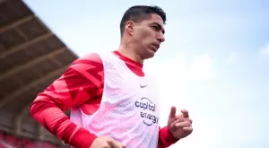 Запален фен си татуира лицето на Луис Суарес и му се похвали (СНИМКА)