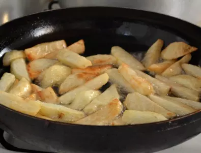 Тайната на хрупкавите пържени картофи - само опитните домакини знаят как е правилно да се слагат в тигана