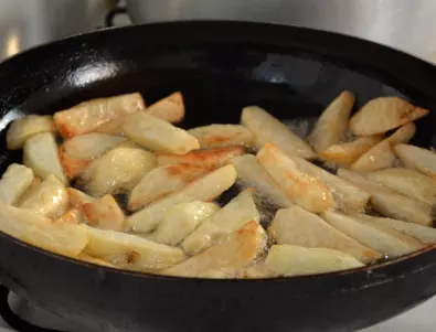 Пържените картофи ще станат като тези в ресторантите, просто сложете тези 2 съставки в тигана