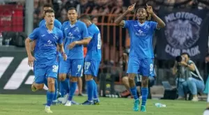 {{ otherArticle[0].article.title }}