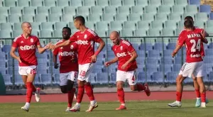 {{ otherArticle[0].article.title }}