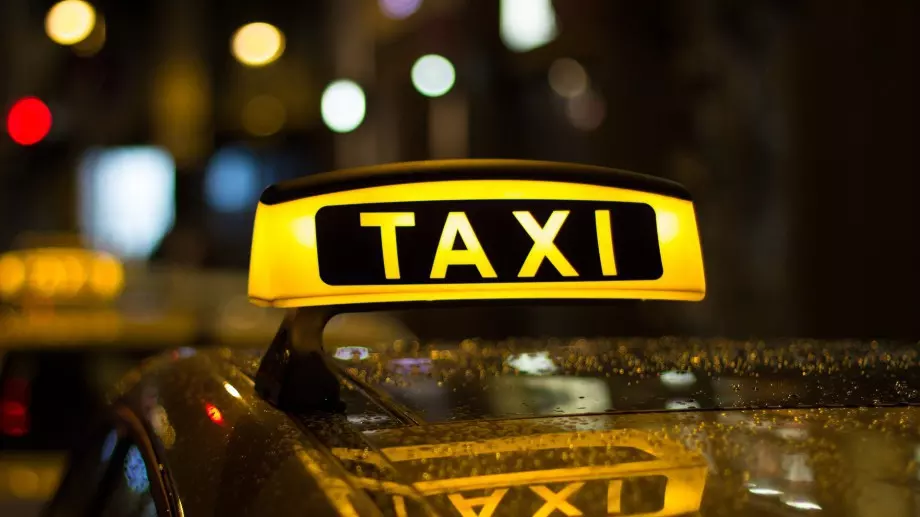 Пловдивско такси санкционирано за имитация