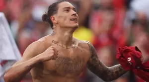 ВИДЕО: Истинското бижу на Дарвин Нунес, с което дебютира във Висшата лига