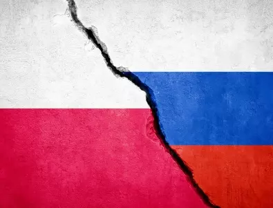 Защо Полша продължи да внася петрол от Русия