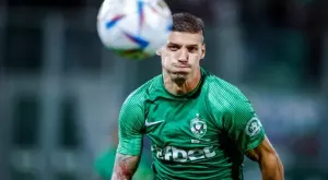 {{ otherArticle[0].article.title }}