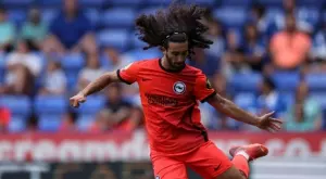 Официално: Кукурея е футболист на Челси, Брайтън засрами Барселона