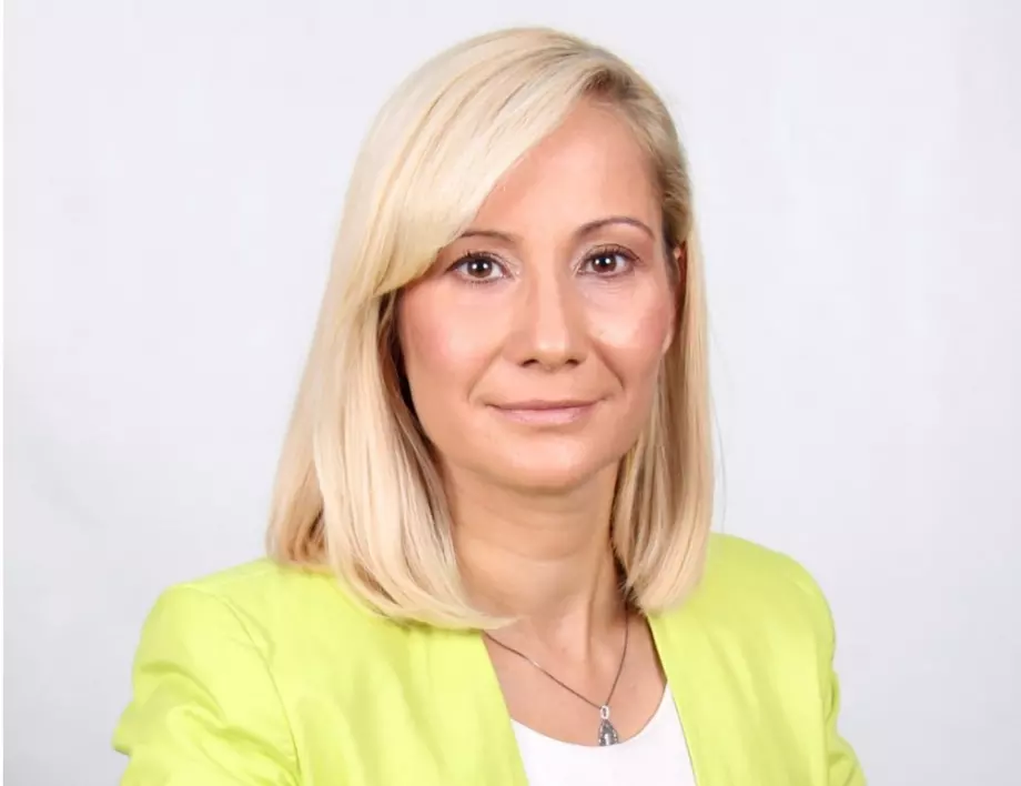 Гергана Алексова за уволнението си от НКЖИ: Явно съм пречка за завръщане на модела ГЕРБ-ДПС