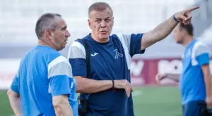 {{ otherArticle[0].article.title }}