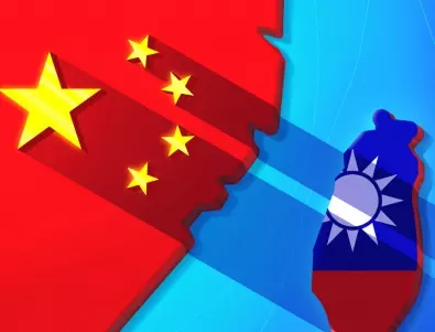 Китай започна военни учения с бойна стрелба край Тайван