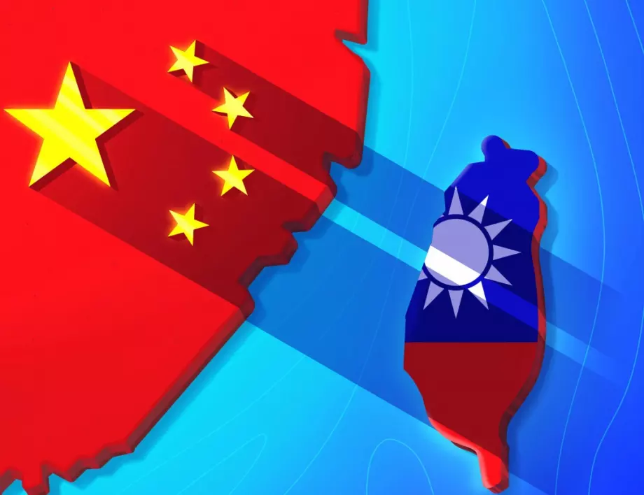 Пред заплахата от Китай: Тайван показа първата си подводница собствено производство (ВИДЕО)