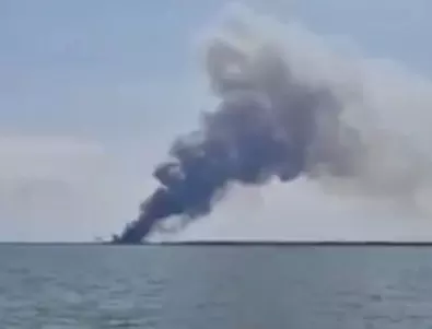 Руски кораб се подпали в Азовско море, има жертви: Украинското разузнаване (ВИДЕО)