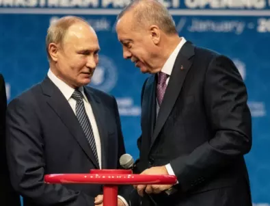 Кой е старшият партньор в отношенията между Путин и Ердоган? Всички видяха