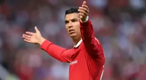 {{ otherArticle[0].article.title }}