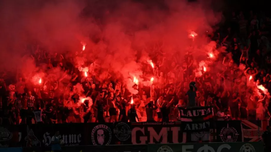 ВИДЕО: Локомотив Пловдив надъха феновете си преди дербито с ЦСКА