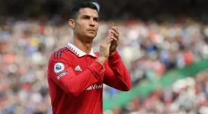 {{ otherArticle[0].article.title }}