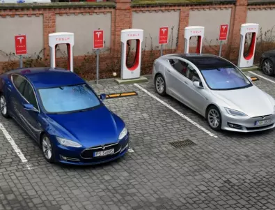 За да засили търсенето: Tesla намалява цените за Европа и САЩ с до 20%