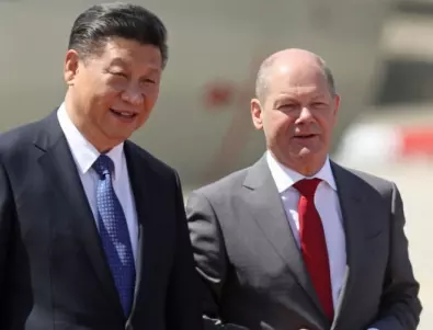 Германският канцлер Шолц кацна в Пекин за еднодневно посещение