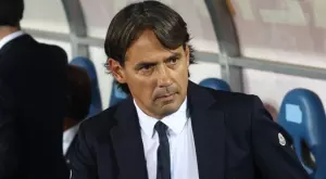 Милан Шкриняр държи управата на Интер в неведение около договора си