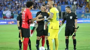 Съдията на Левски - Хамрун не за първи път гледал повърхностно на моменти от играта