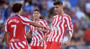 Натириха звезда за 50 милиона евро да тренира с младежкия отбор на клуба си