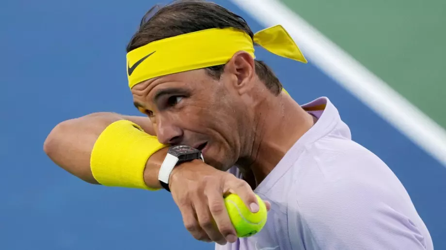 Приключва ли Рафаел Надал с тениса? В Испания сравниха ситуацията с Роджър Федерер