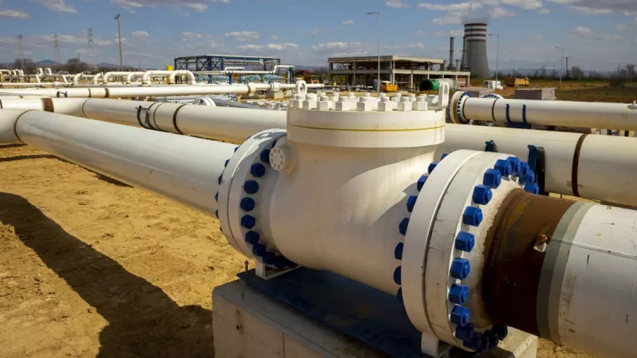 Сърбия ще купува газ от Гърция през България 
