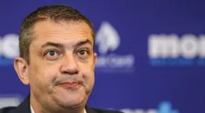 Ботев Пловдив призова българските клубове и поиска "главата" на Виктор Касай