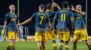 {{ otherArticle[0].article.title }}