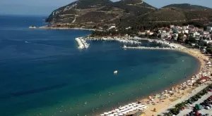 Гръцкият туризъм след пандемията: възстановяването през 2022 г.   