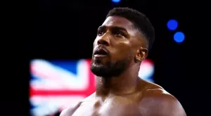 Потвърдено: Супермачът в бокса бе отменен - Антъни Джошуа няма да се бие с Дилиън Уайт по график