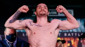 ВИДЕО: Внукът на Мохамед Али с нова победа на ринга - този път във II-ри рунд