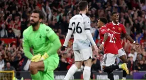 {{ otherArticle[0].article.title }}