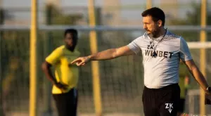 {{ otherArticle[0].article.title }}