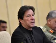 Имран Хан обвини военните в Пакистан, че се опитват да унищожат партията му (ВИДЕО)
