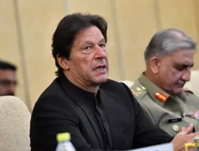 Бившият премиер на Пакистан Хан е обвинен за изтичане на информация